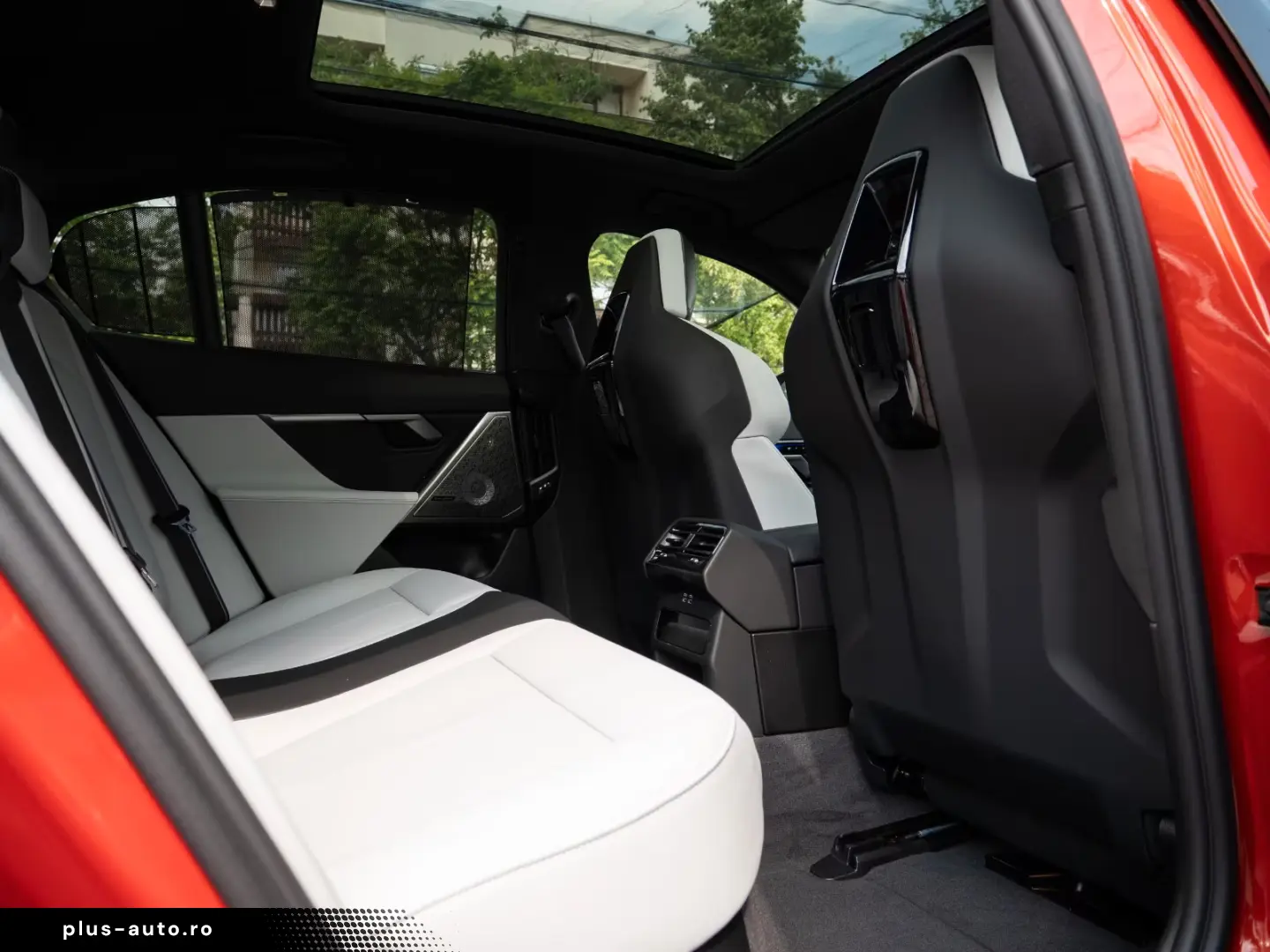 BMW M5 INDIVIDUAL.DR.ASS.PRO.PANO.360