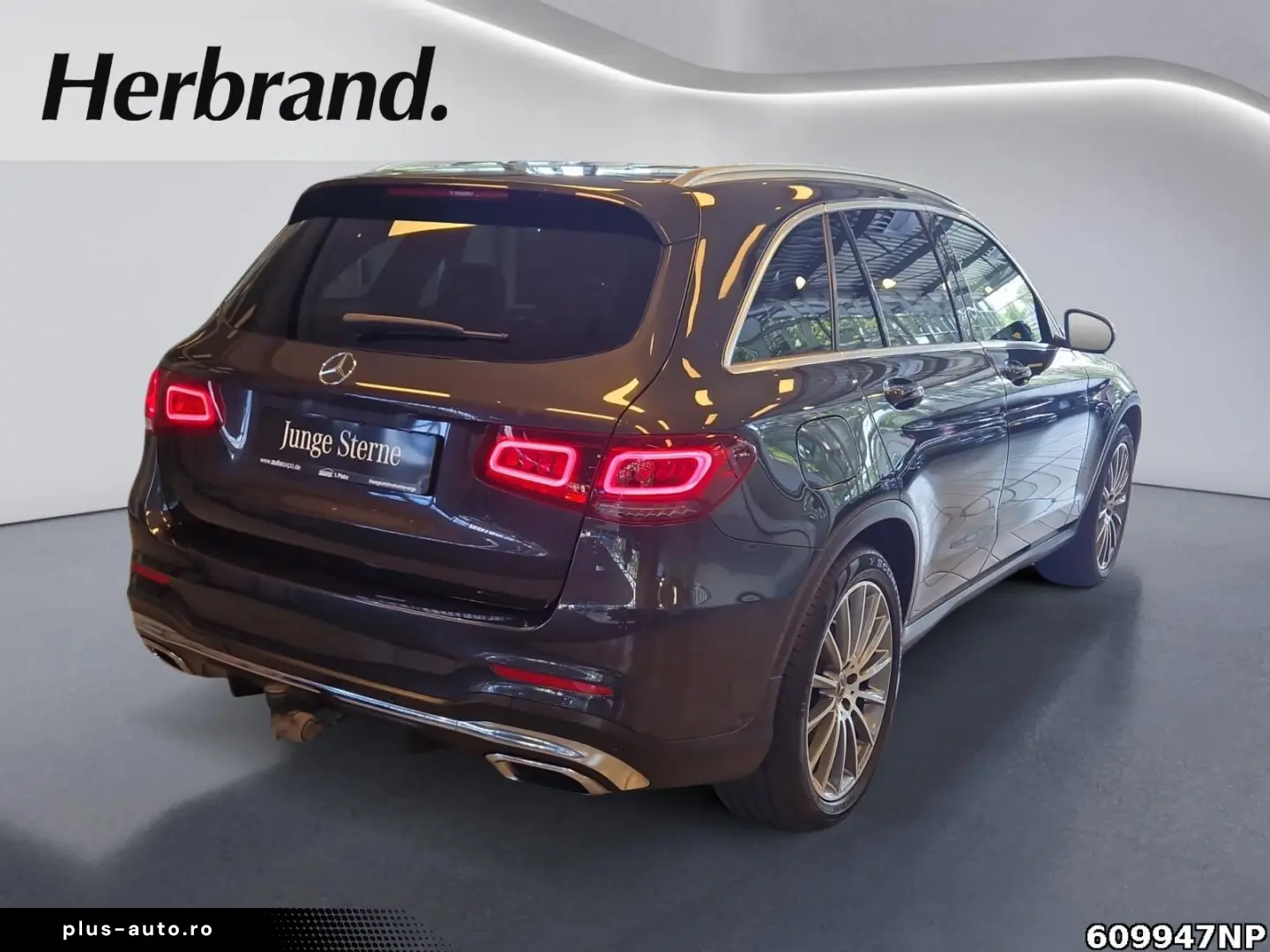 MERCEDES-BENZ GLC 220 d 4M AMG AHK Pano Head-Up 360 &hellip;