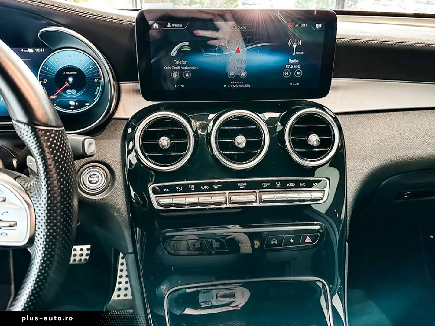 MERCEDES-BENZ GLC 300 de 4M AMG LED AHK Sound Kamera&hellip;