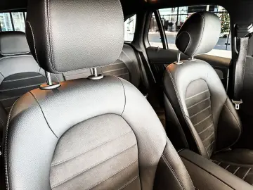MERCEDES-BENZ GLC 300 de 4M AMG LED AHK Sound Kamera…