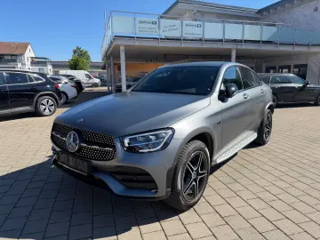 MERCEDES-BENZ GLC 300e 4Matic AMG Night Navi Ambi Rcam Magno
