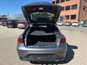MERCEDES-BENZ GLC 300e 4Matic AMG Night Navi Ambi Rcam Magno