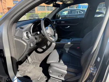 MERCEDES-BENZ GLC 300e 4Matic AMG Night Navi Ambi Rcam Magno
