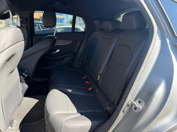 MERCEDES-BENZ GLC 300e 4Matic AMG Night Navi Ambi Rcam Magno