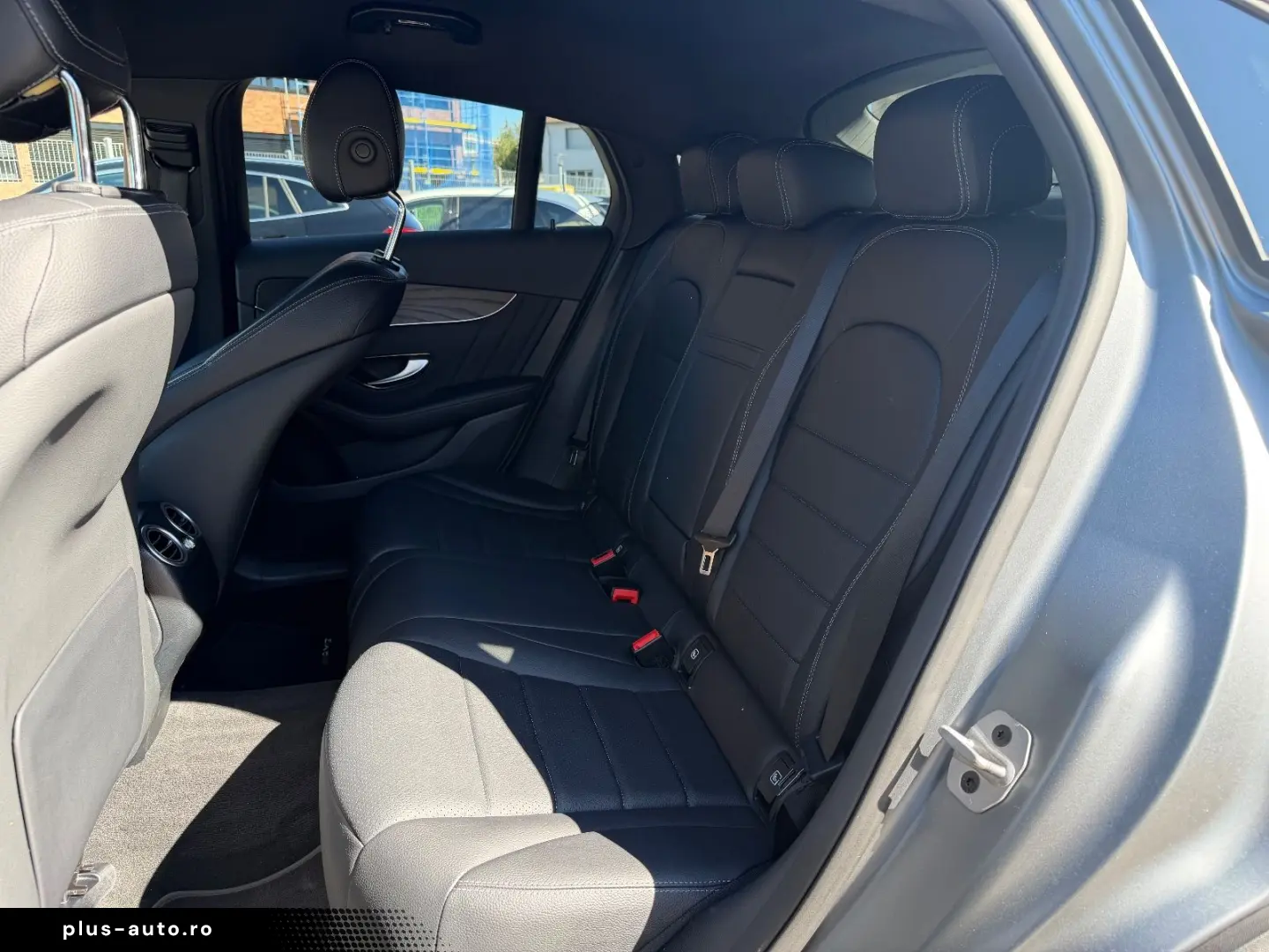 MERCEDES-BENZ GLC 300e 4Matic AMG Night Navi Ambi Rcam Magno