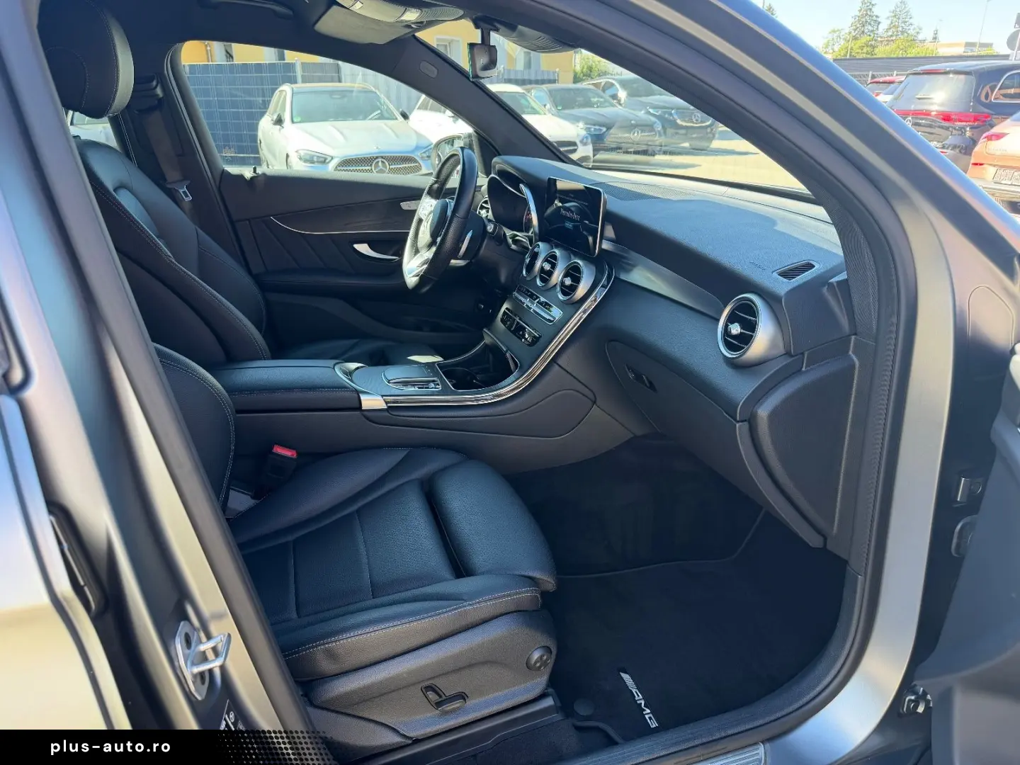 MERCEDES-BENZ GLC 300e 4Matic AMG Night Navi Ambi Rcam Magno