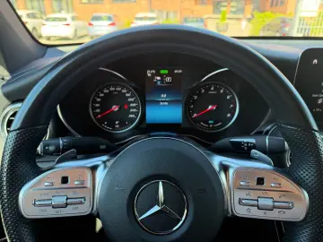MERCEDES-BENZ GLC 300e 4Matic AMG Night Navi Ambi Rcam Magno