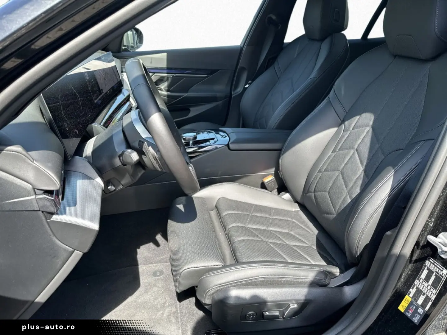 BMW 530e xDr M Sport Pano H K AdpLED DAPro PA HUD