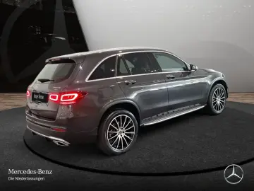 MERCEDES-BENZ GLC 300 de 4M AMG HE-Info Kam Pano LED SHZ AHK