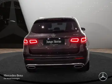 MERCEDES-BENZ GLC 300 de 4M AMG HE-Info Kam Pano LED SHZ AHK