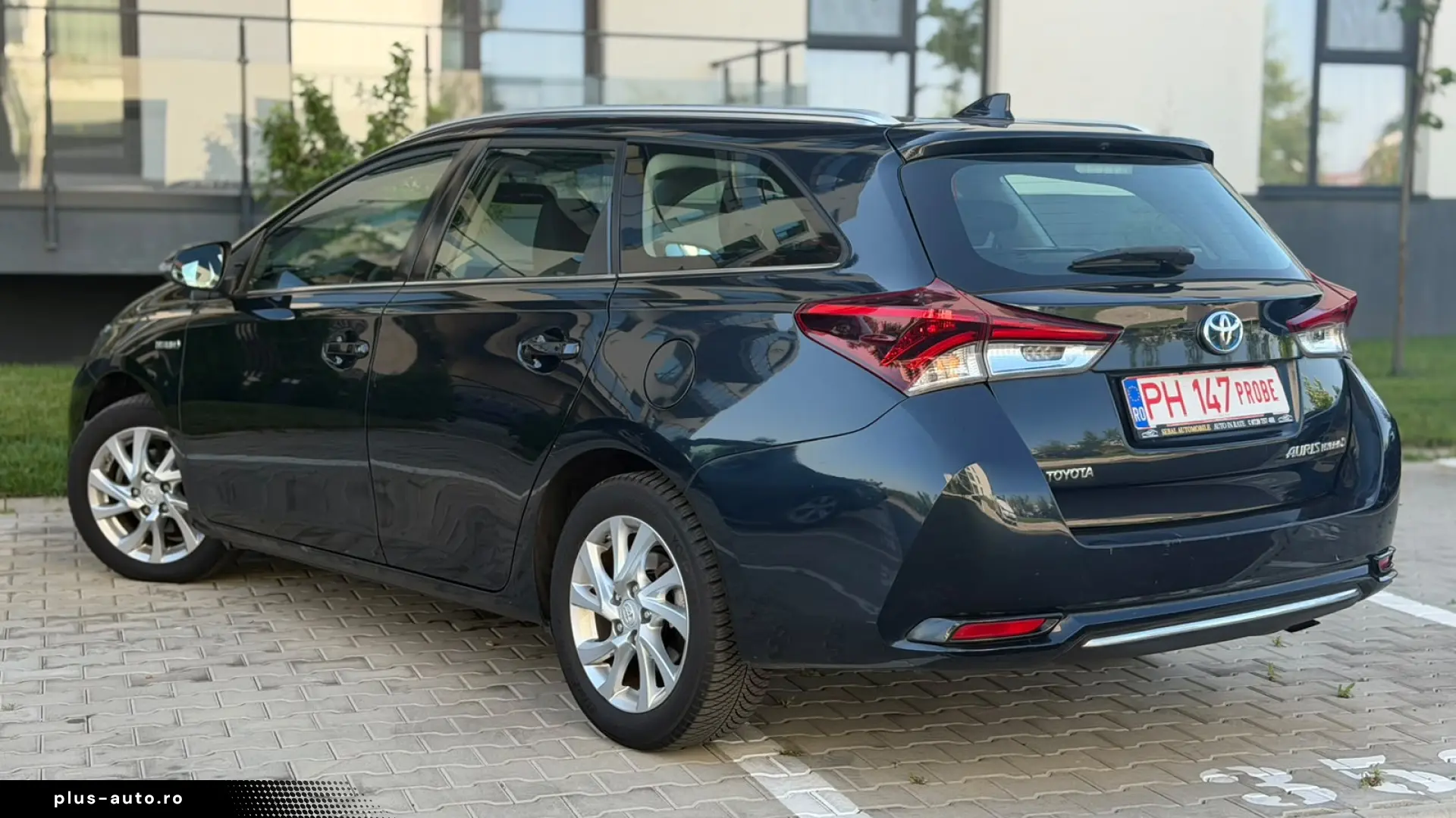 Toyota Auris Touring Sports