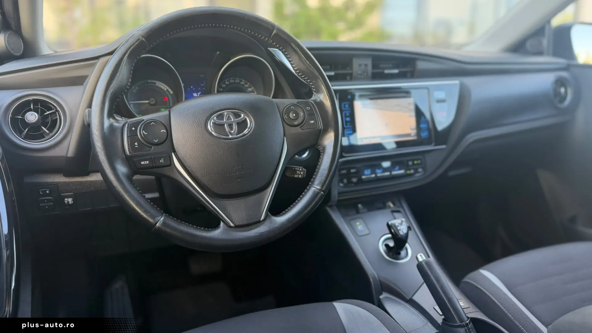 Toyota Auris Touring Sports