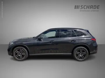 MERCEDES-BENZ GLC 220 d 4M AMG Line 360 K Night AHK …
