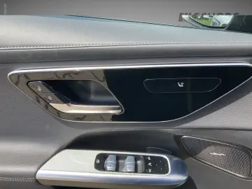 MERCEDES-BENZ GLC 220 d 4M AMG Line 360 K Night AHK …