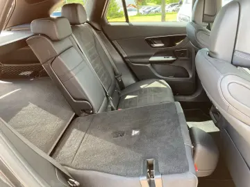 MERCEDES-BENZ GLC 220 d 4M AMG Line 360 K Night AHK …