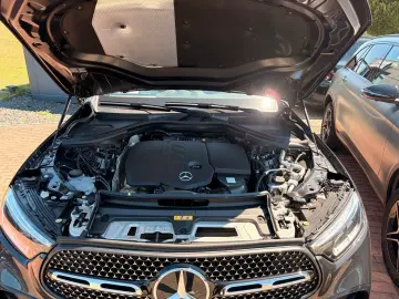 MERCEDES-BENZ GLC 220 d 4M AMG Line 360 K Night AHK …