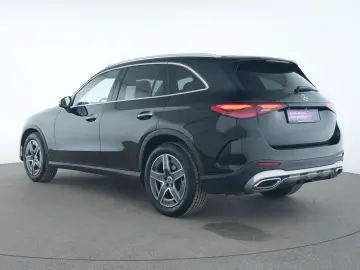 MERCEDES-BENZ GLC 300 d AMG Line Advances Winter-Paket Plus