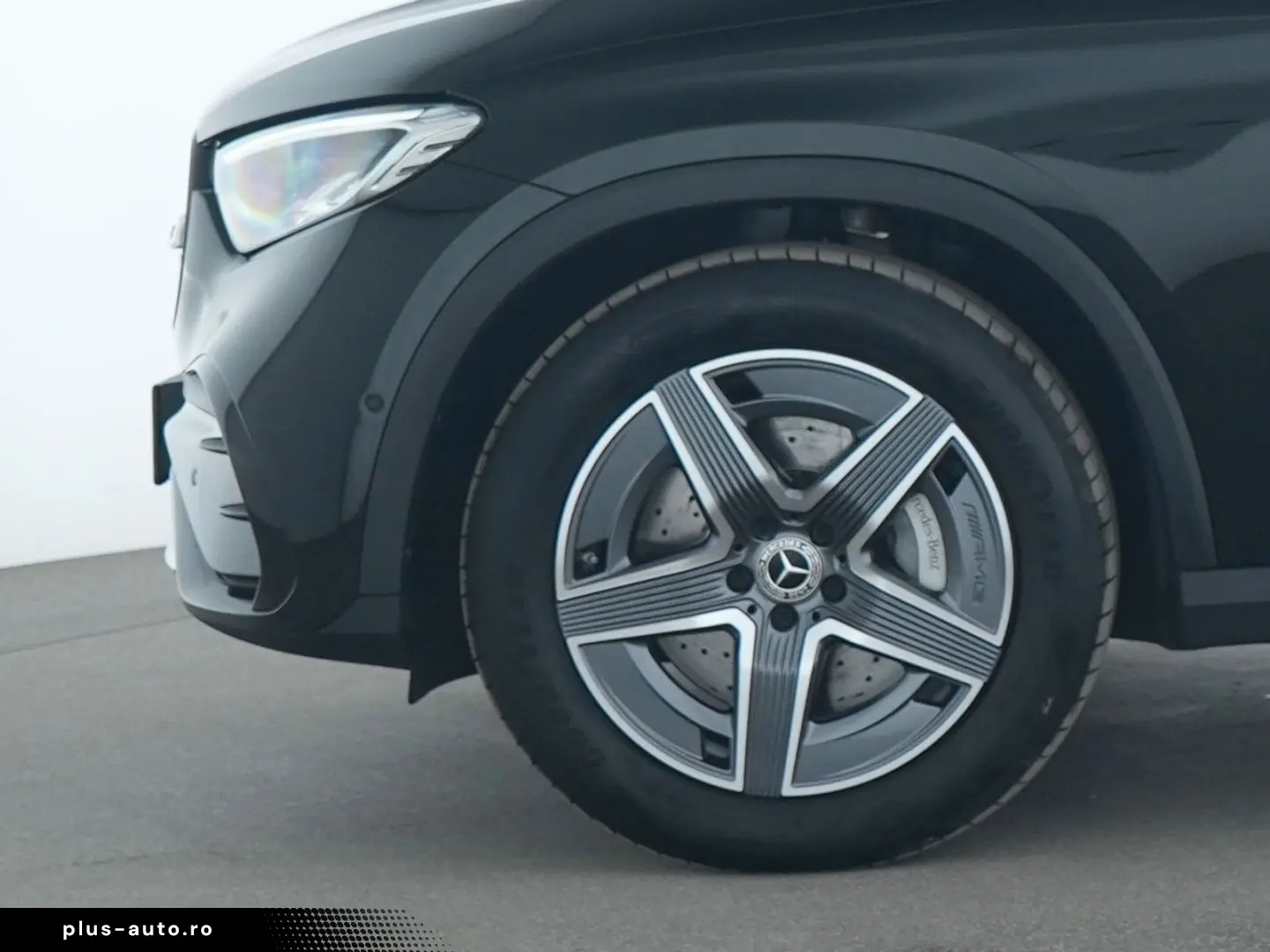 MERCEDES-BENZ GLC 300 d AMG Line Advances Winter-Paket Plus