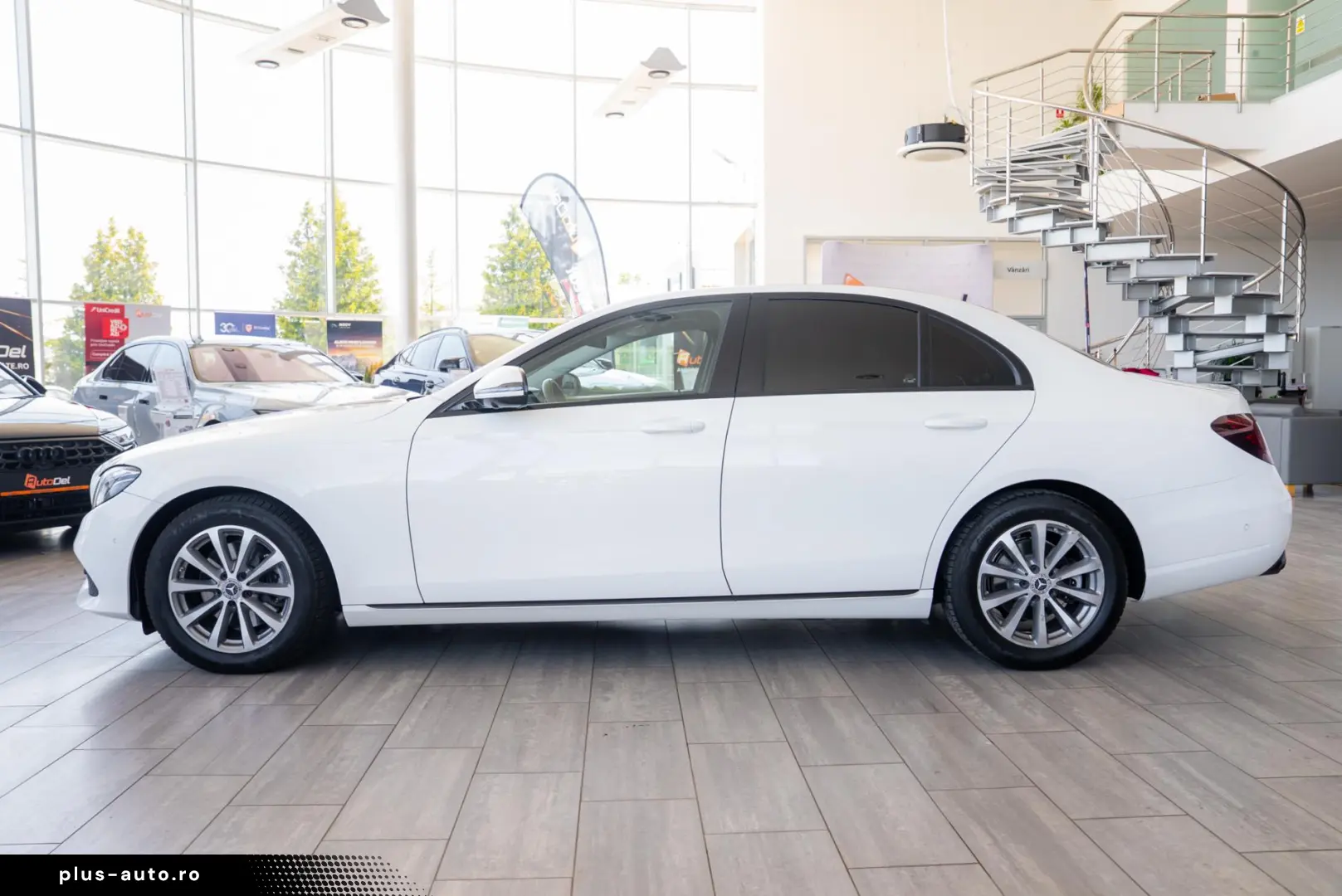 Mercedes-Benz E-Class 220D 4MATIC