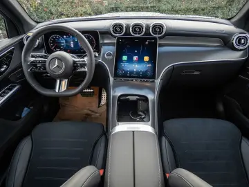 MERCEDES-BENZ GLC 200 d 4M AMG Line AHK Abstandstemp…