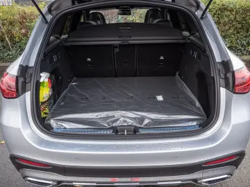 MERCEDES-BENZ GLC 200 d 4M AMG Line AHK Abstandstemp…