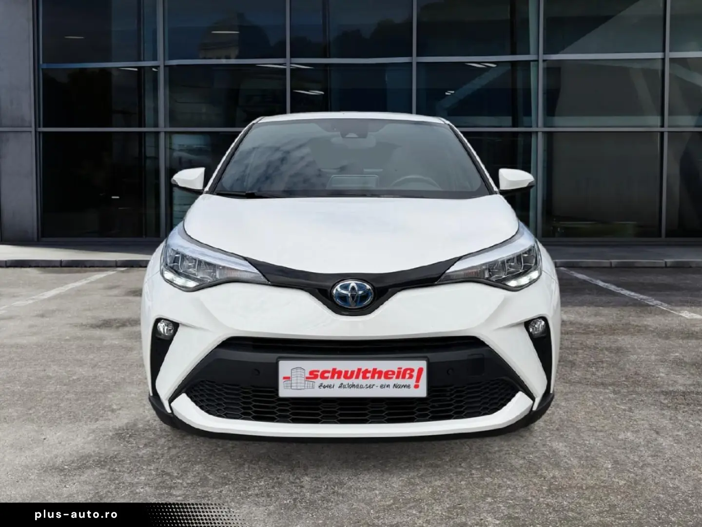 TOYOTA C-HR Hybrid Business Edition