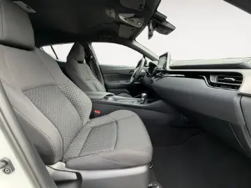 TOYOTA C-HR Hybrid Business Edition
