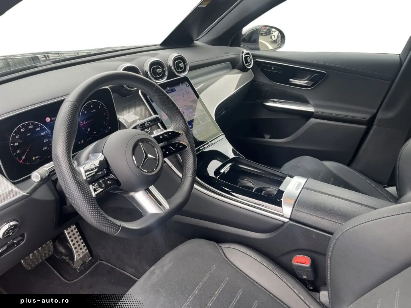 MERCEDES-BENZ GLC 200 d 4MATIC Coupé AMG DISTR WINTER KAMERA