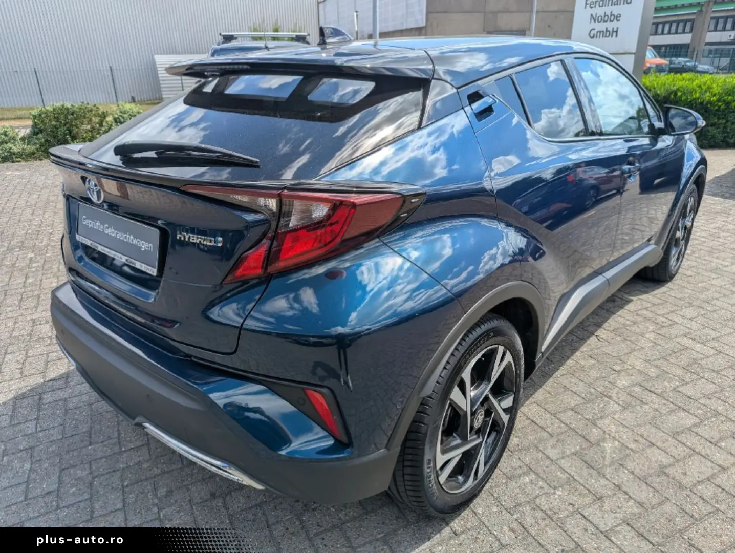 TOYOTA C-HR 2.0 Hybrid Team Edition