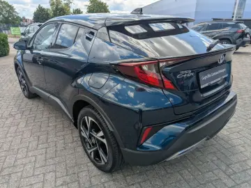 TOYOTA C-HR 2.0 Hybrid Team Edition