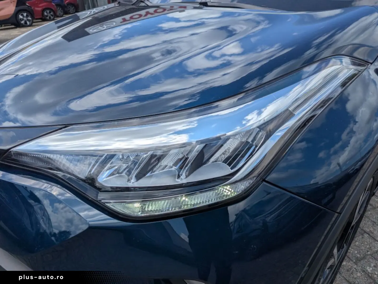TOYOTA C-HR 2.0 Hybrid Team Edition
