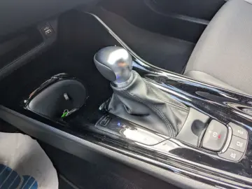 TOYOTA C-HR 2.0 Hybrid Team Edition
