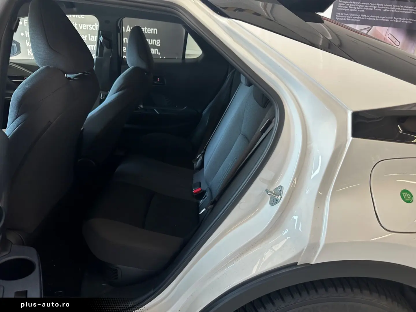 TOYOTA C-HR Hybrid Teamplayer