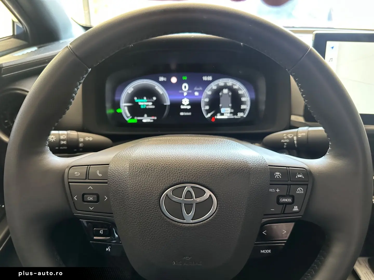 TOYOTA C-HR Hybrid Teamplayer