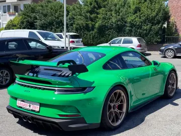 Porsche 911 GT3 CLUBSPORT PACKAGE EXCLUSIVE LIFT
