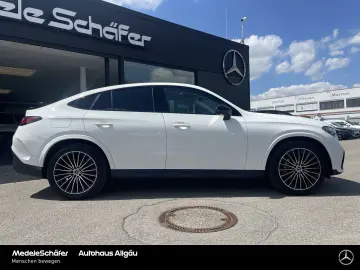 MERCEDES-BENZ GLC 220 d 4M Coupé AMG Night AHK Distr…