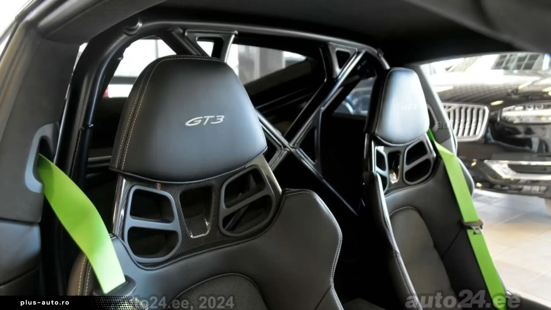 Porsche 911 GT3 CLUBSPORT BOSE CARBON LIFTING