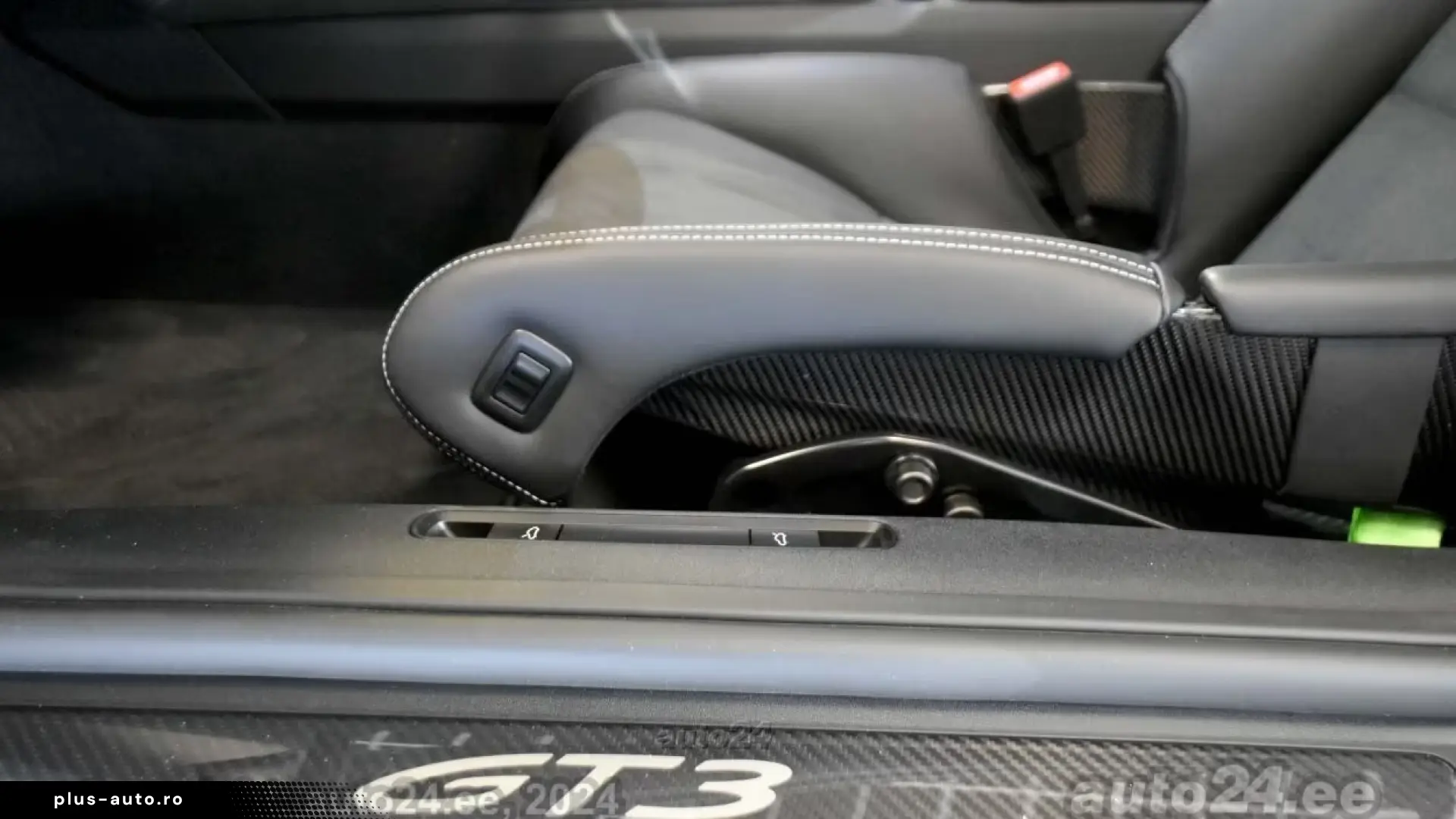 Porsche 911 GT3 CLUBSPORT BOSE CARBON LIFTING