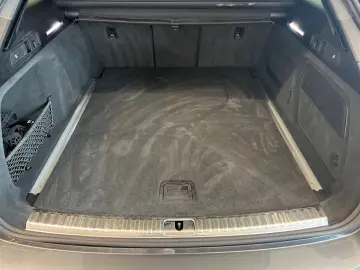 AUDI S6 Avant TDI quattro tiptronic