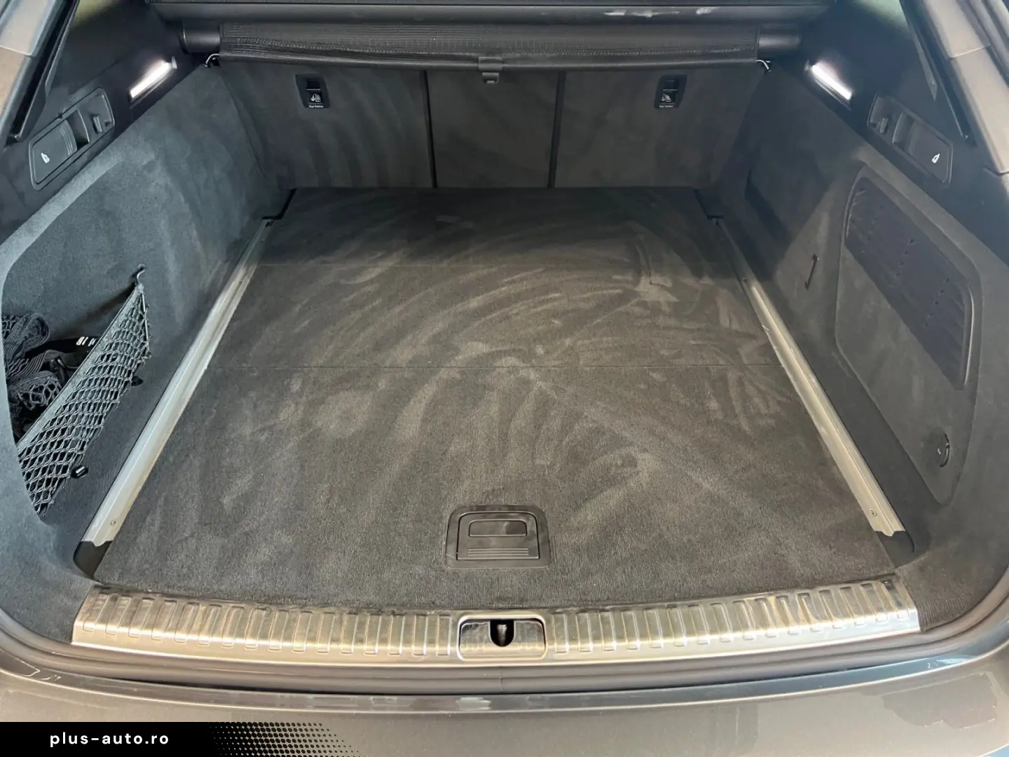 AUDI S6 Avant TDI quattro tiptronic