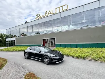 PORSCHE Taycan 4 Cross Tourismo Performancebatterie Plus