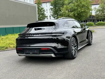 PORSCHE Taycan 4 Cross Tourismo Performancebatterie Plus