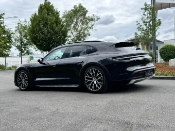 PORSCHE Taycan 4 Cross Tourismo Performancebatterie Plus