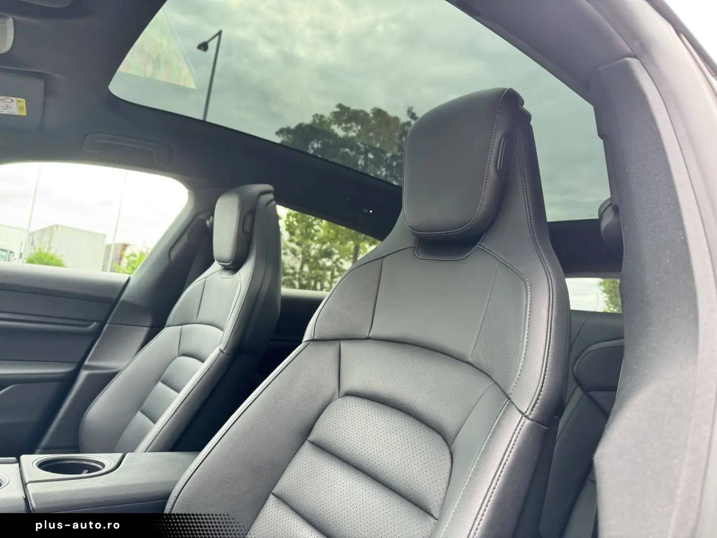 PORSCHE Taycan 4 Cross Tourismo Performancebatterie Plus