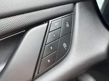 PORSCHE Taycan 4 Cross Tourismo Performancebatterie Plus