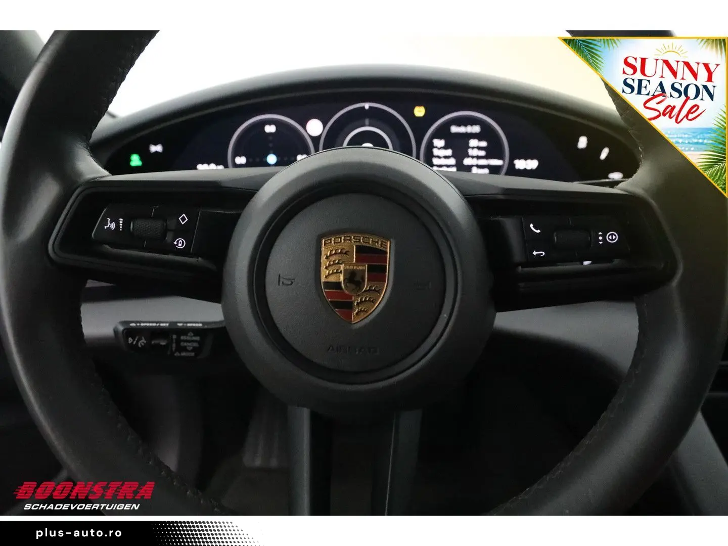 PORSCHE Taycan Cross Turismo 4 93 kWh Pano ACC Virtual M
