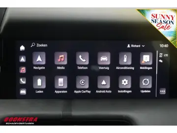PORSCHE Taycan Cross Turismo 4 93 kWh Pano ACC Virtual M
