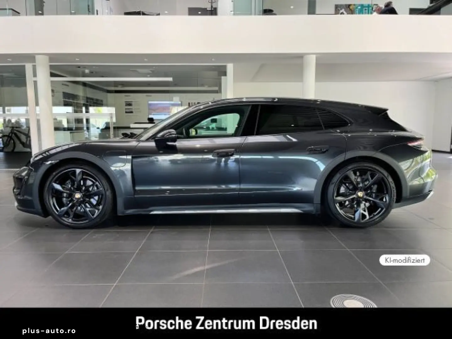 PORSCHE Taycan 4 Cross Turismo Ambiente SH v Wärmepumpe