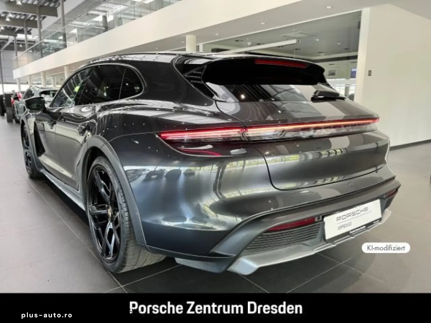 PORSCHE Taycan 4 Cross Turismo Ambiente SH v Wärmepumpe