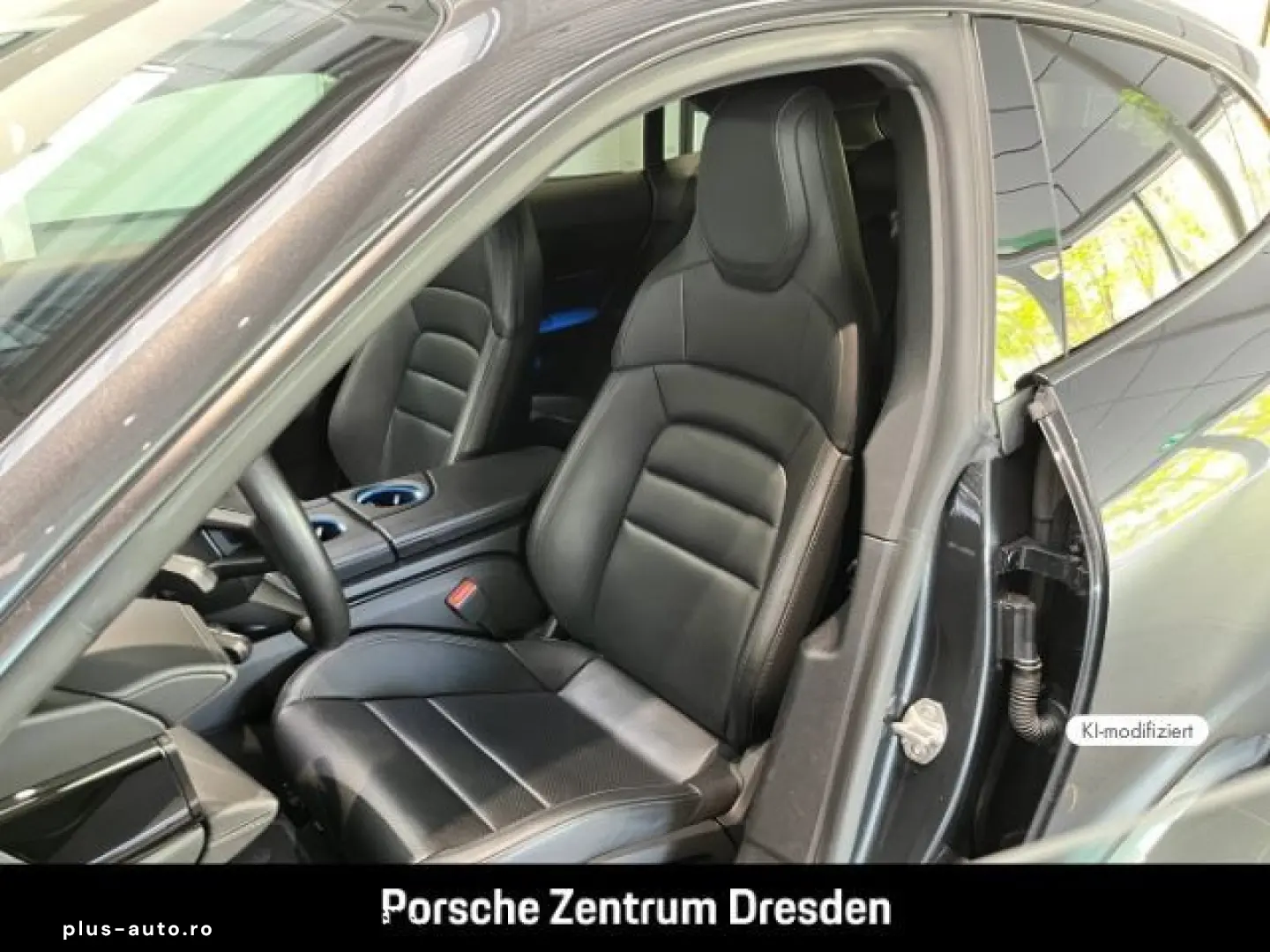 PORSCHE Taycan 4 Cross Turismo Ambiente SH v Wärmepumpe